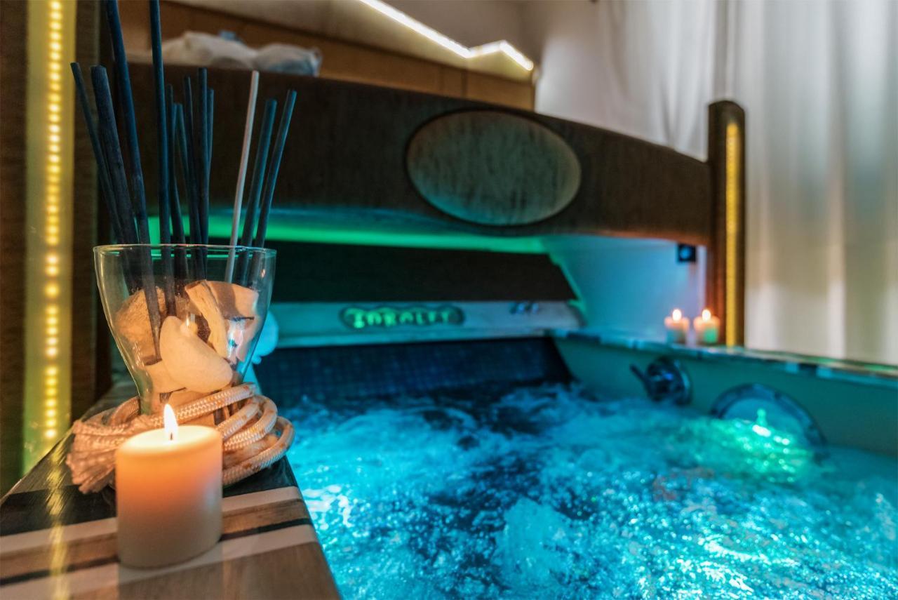 Hotel Butterfly Торре-дель-Лаго-Пуччини Экстерьер фото